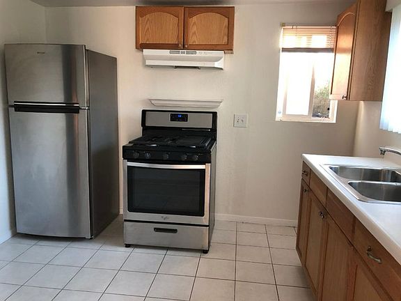 4th image of 2160 Ewing St #1/2