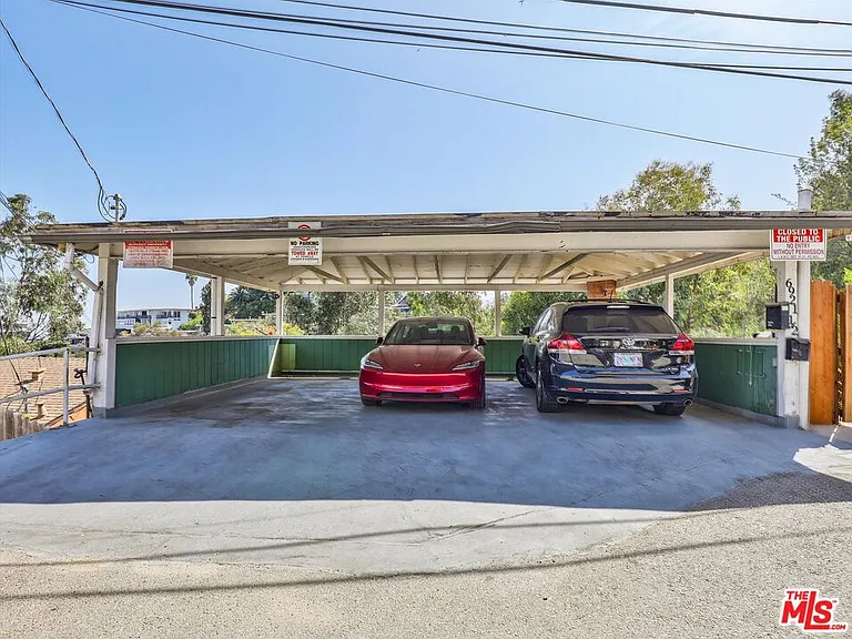 6921 Paseo Del Serra — Photo 27