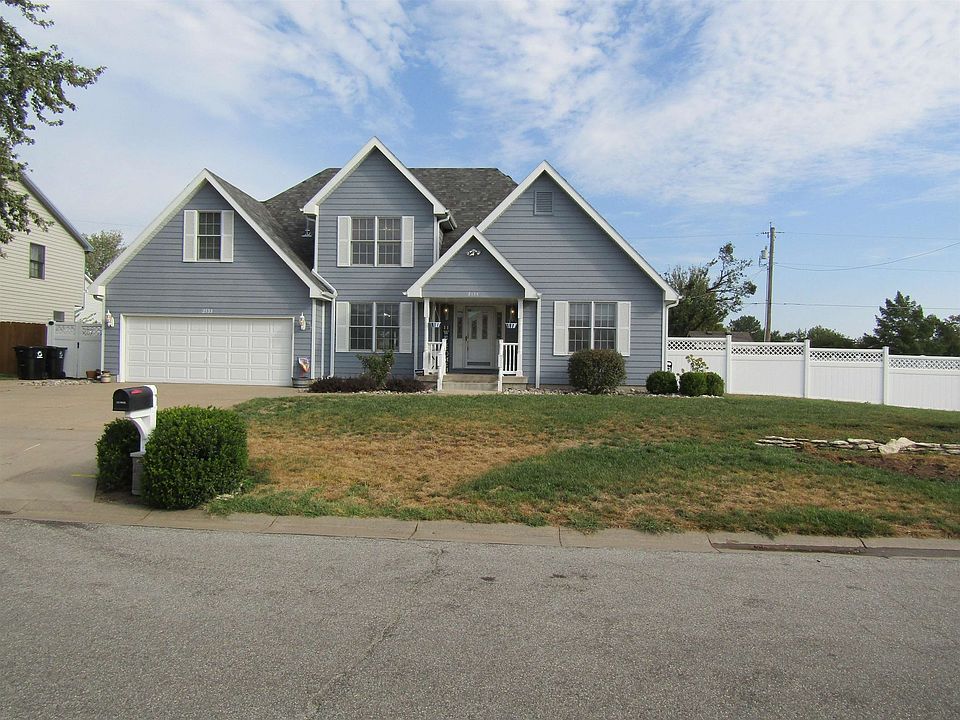 1st image of 2133 Pheasant Ln