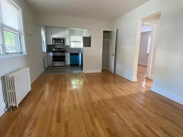 65-23 223rd Pl #P, Oakland Gardens, NY 11364