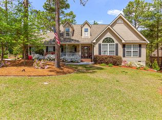 41 Hampshire Ln, Pinehurst, NC 28374