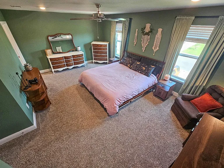 5440 Leeds Ln — Photo 6
