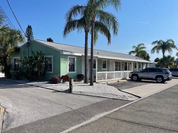 13400 1st St E APT 3