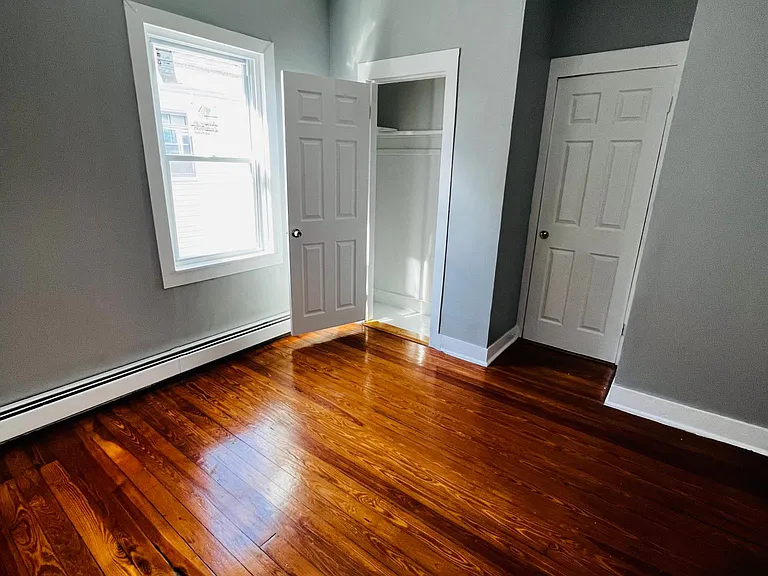 75 Moore St #3 — Photo 12