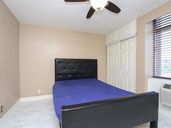 5th image of 7510 Hornwood Dr APT 207E