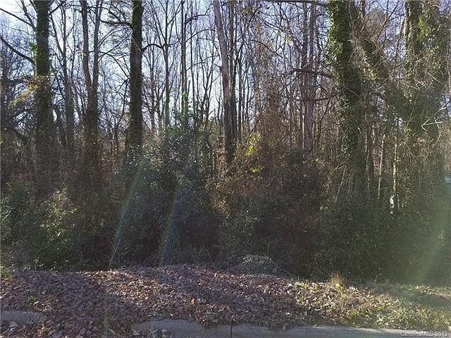 2nd image of 6723 Rockwell Blvd