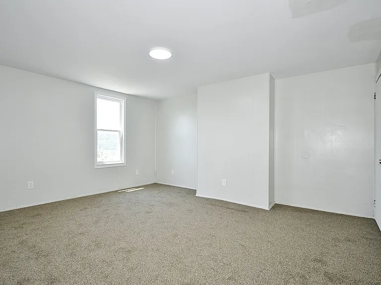 1103 Crosby St #2 — Photo 20