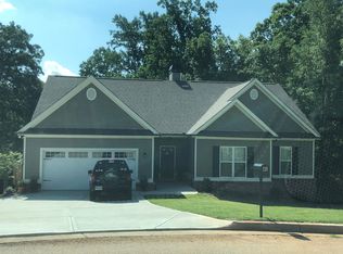 119 Waterbury Ln, Braselton, GA 30517