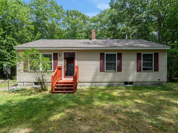 29 Dyer Lane, Casco, ME 04015