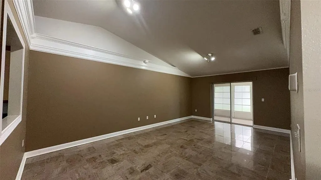 2 bed, 2.0 bath, 1257 sqft, $1,700 — Photo 4