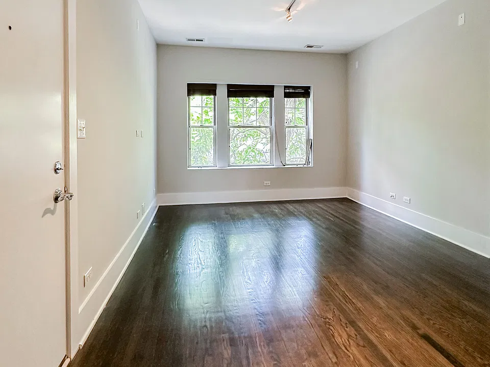 3451 N Wolcott Ave #3