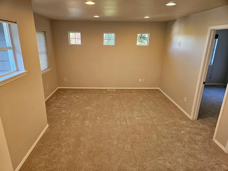 14219 NE 86th Pl — Photo 13