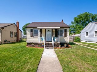 13782 Wesley St, Southgate, MI 48195