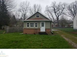 103 W Fairfield Ave, Lansing, MI 48906
