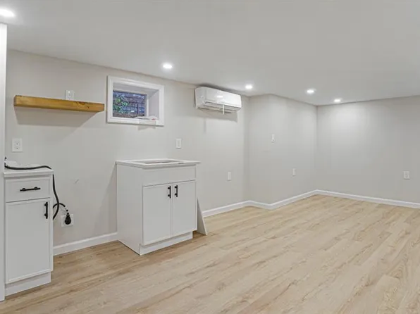 4411 Edson Avenue image 21 of 30