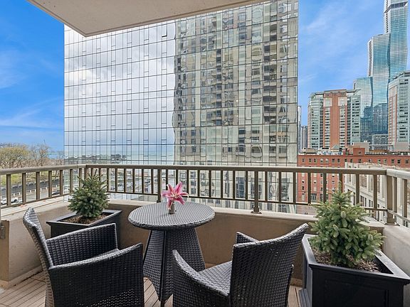 3rd image of 530 N Lake Shore Dr APT 807