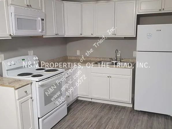 1396 Chestnut Plains Ct, Winston Salem, NC