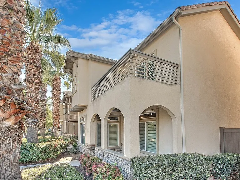 6264 Manzanita Way — Photo 3