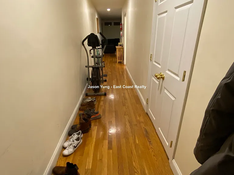 318 Saint Paul St #4 — Photo 5