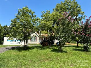 5376 Brooks Chapel Rd, Ellenboro, NC 28040