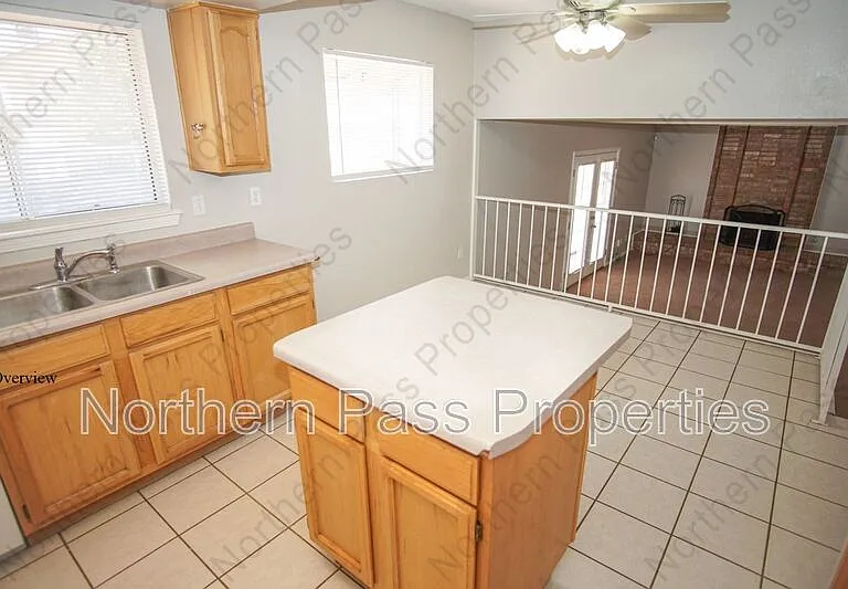 2348 Mermaid Dr — Photo 9