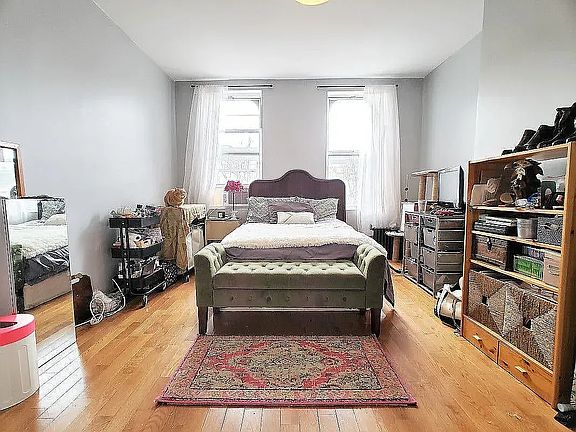 4th image of 217 Hull St #2A