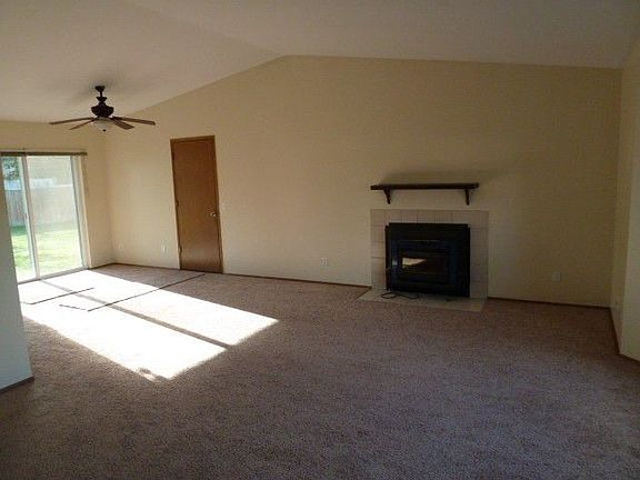 2nd image of 4306 116th St NE