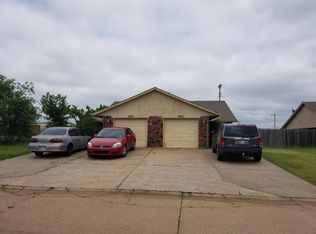 2834 N Nottingham Way, Oklahoma City, OK 73160