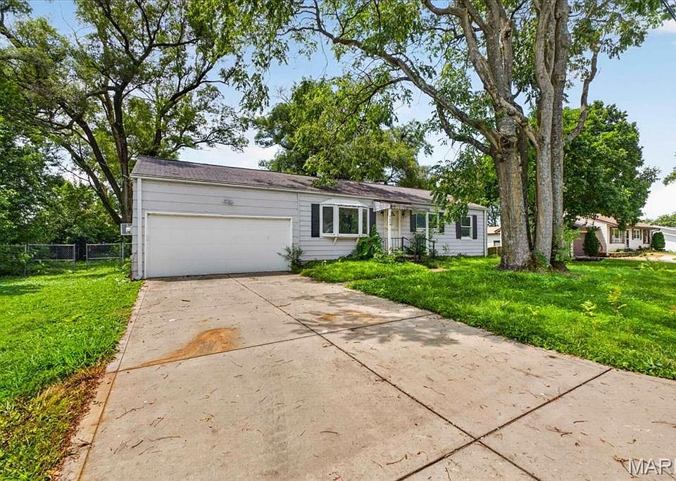 1st image of 2610 Susan Ave