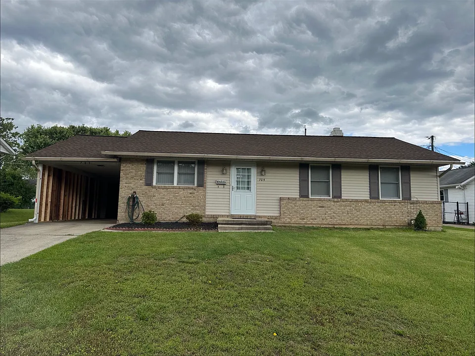 705 Bayberry Rd