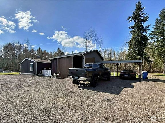 4th image of 106 Virginia Lee Lane