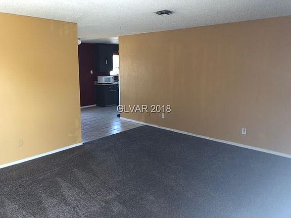 3rd image of 3637 N Bend Dr