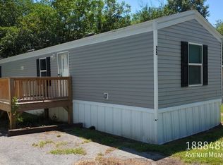 512 10th St SW #25, Hickory, NC 28602