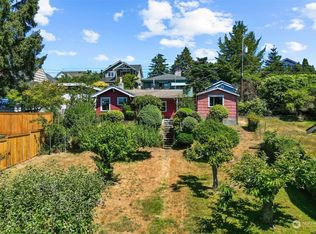 3810 42nd Ave SW, Seattle, WA 98116