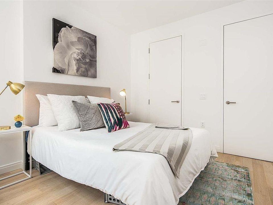 1st image of 162 1st St #301