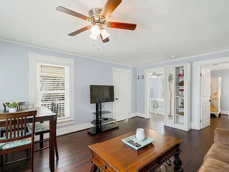 14 Sanchez Ave — Photo 24