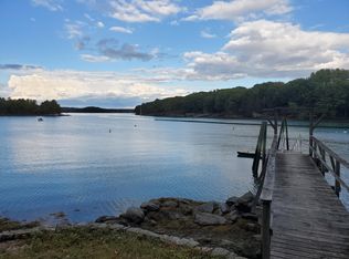 8 Townsend Ln, Boothbay, ME 04537