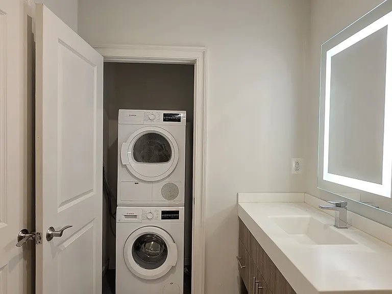216 Arch St #406 — Photo 20