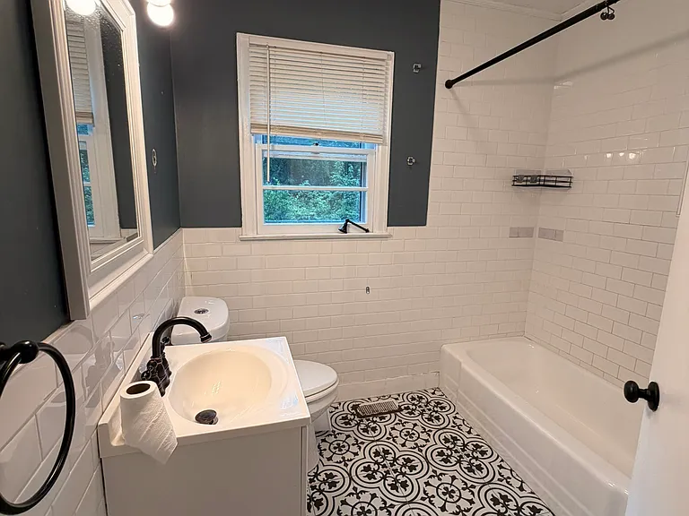 102 Maple St — Photo 5