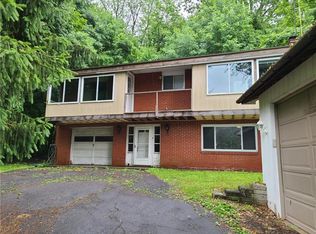 1725 Greenock Buena Vista Rd, McKeesport, PA 15135