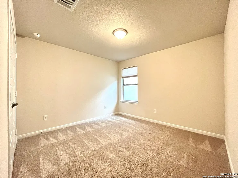 124 Talavera — Photo 20