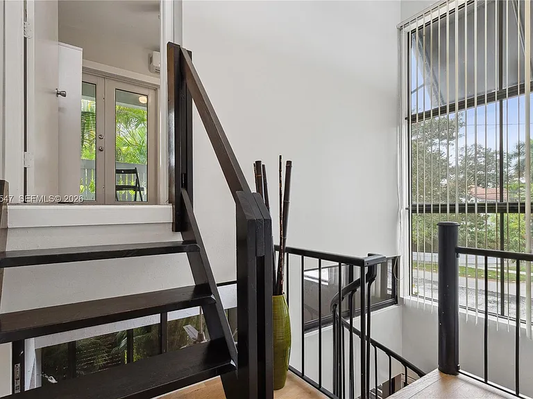3143 Virginia St #3 — Photo 22