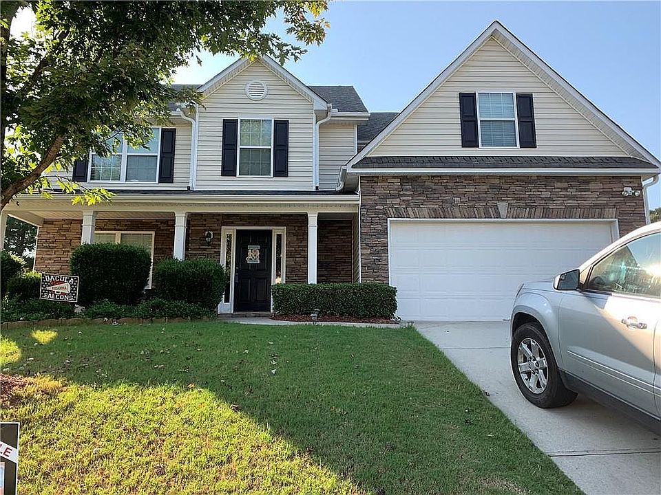2nd image of 746 Bridle Creek Way