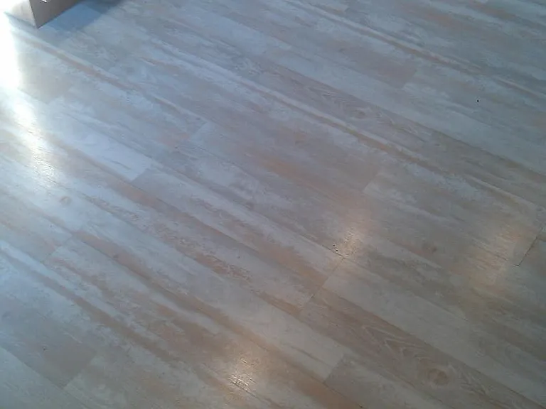 Kitchen flooring