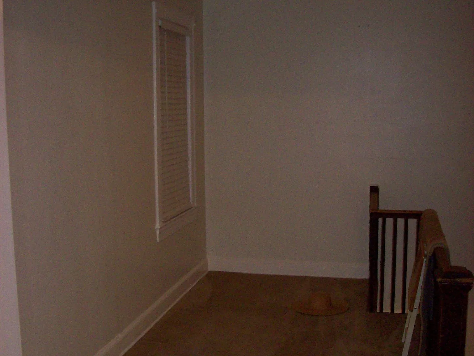 2 bed, 1300 sqft, $1,500 — Photo 1