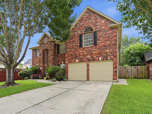 4th image of 1303 Windleaf Dr