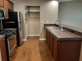 15078 NW Central Dr APT 208, Portland, OR 97229