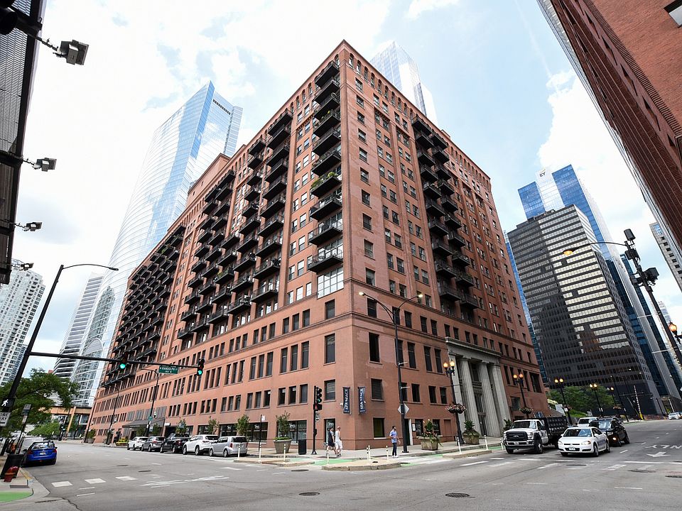 1st image of 165 N Canal St #622