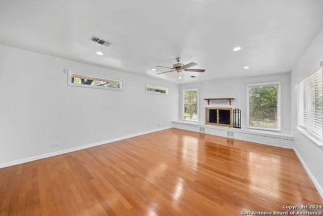 202 Donella Dr — Photo 15