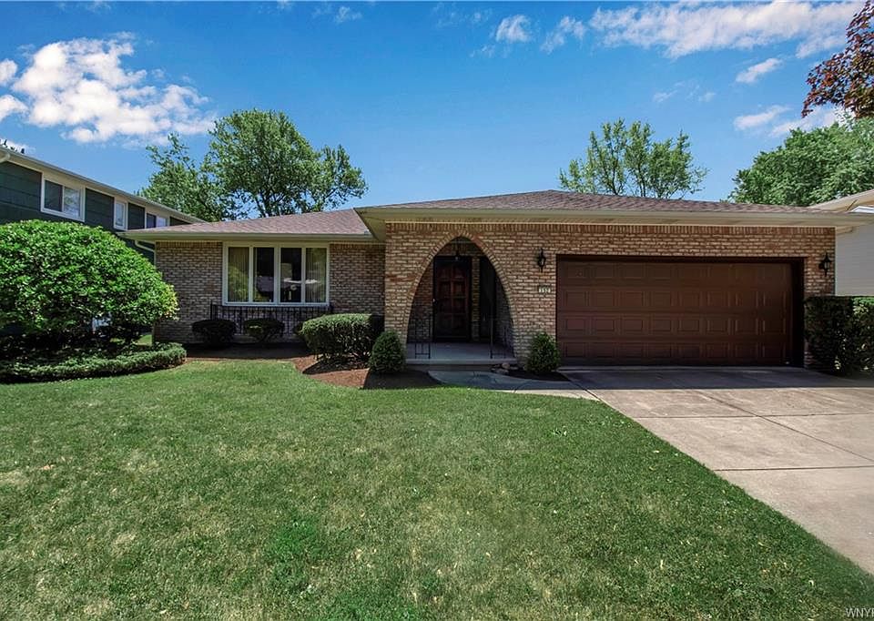 1st image of 152 Cherrywood Dr